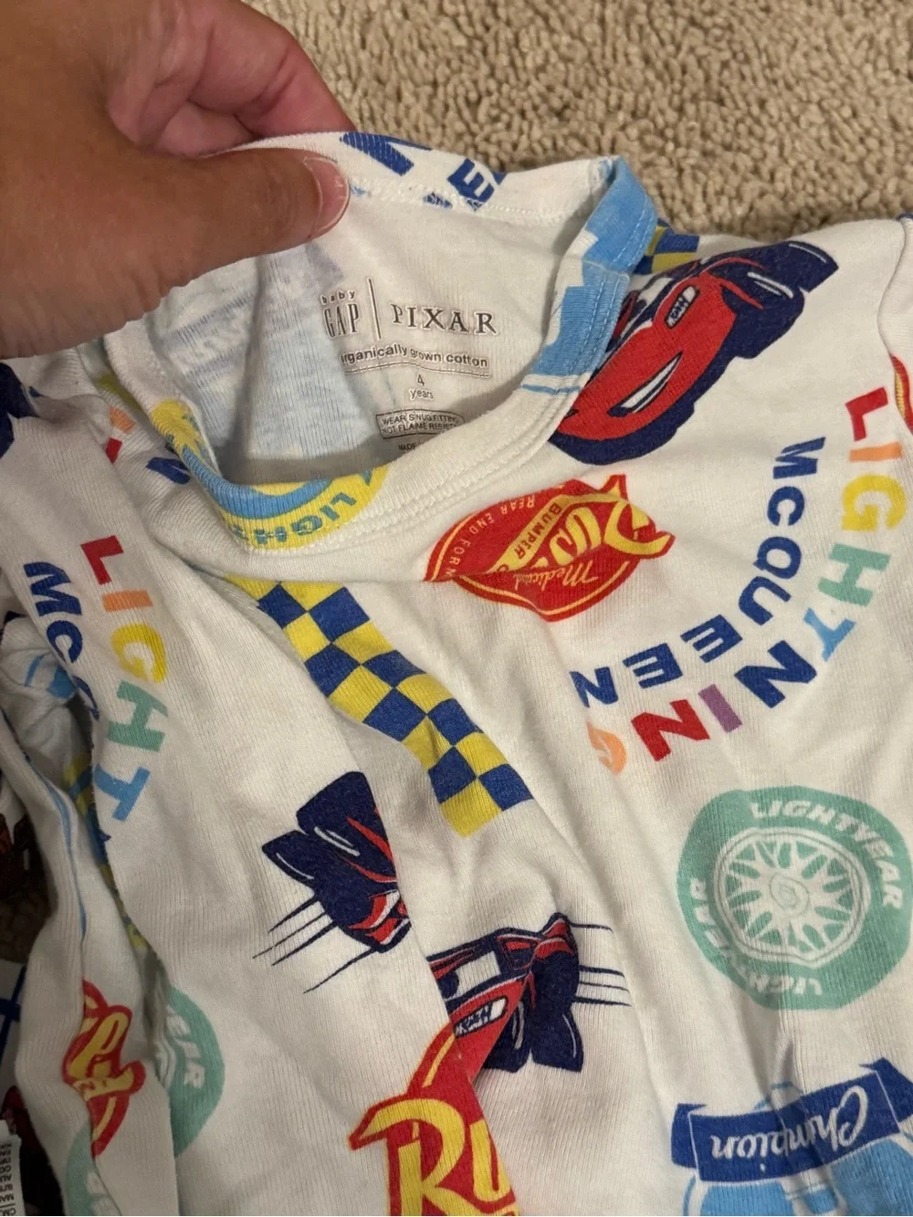 Disney Cars Pattern Pajama Set - Cozy Sleepwear. 4T Gap